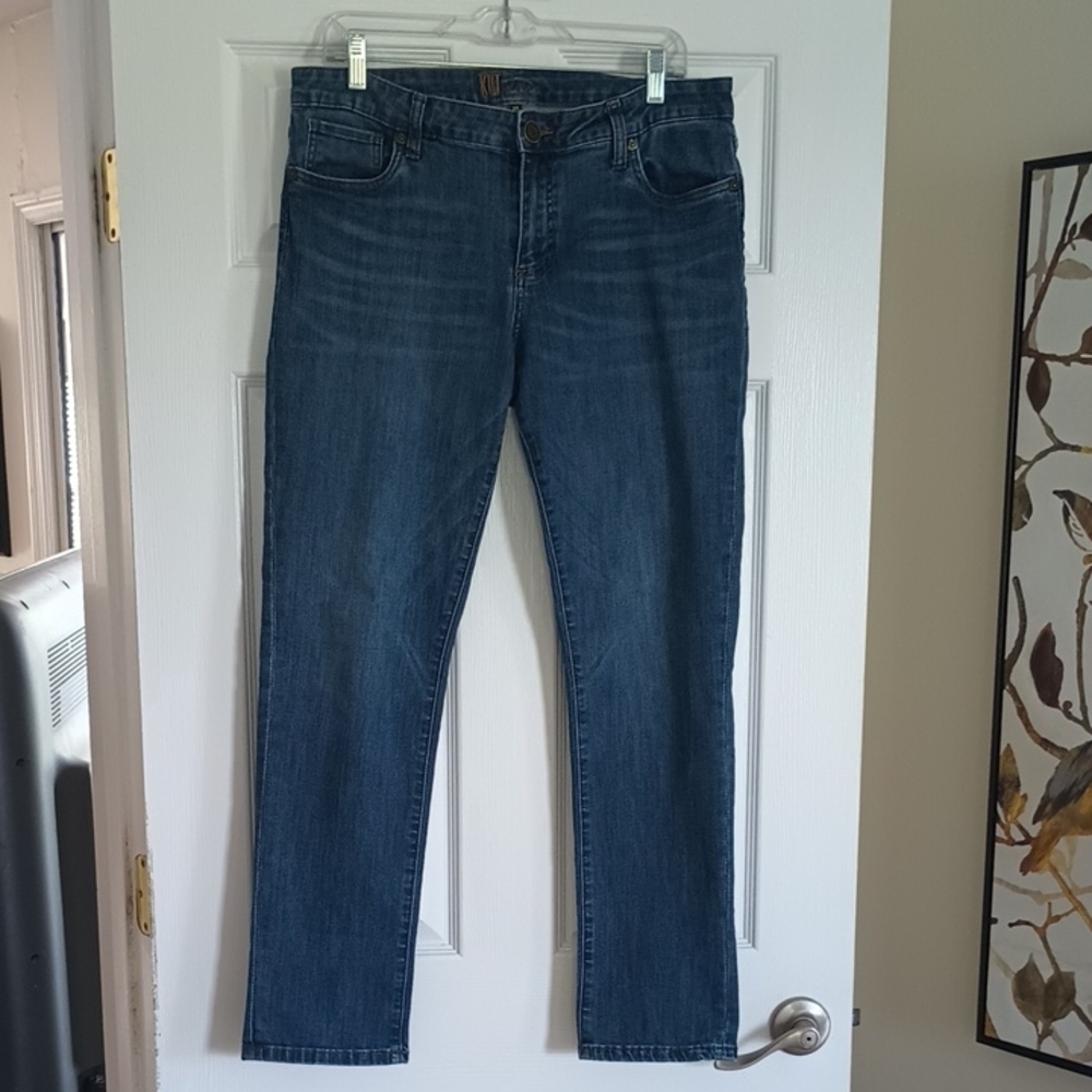 Kut from the Kloth Catherine Straight Jeans